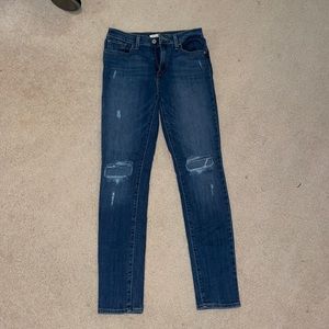 Levi’s skinny jeans